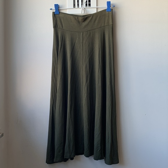 Military Green Jersey Skirt - Picture 2 of 4